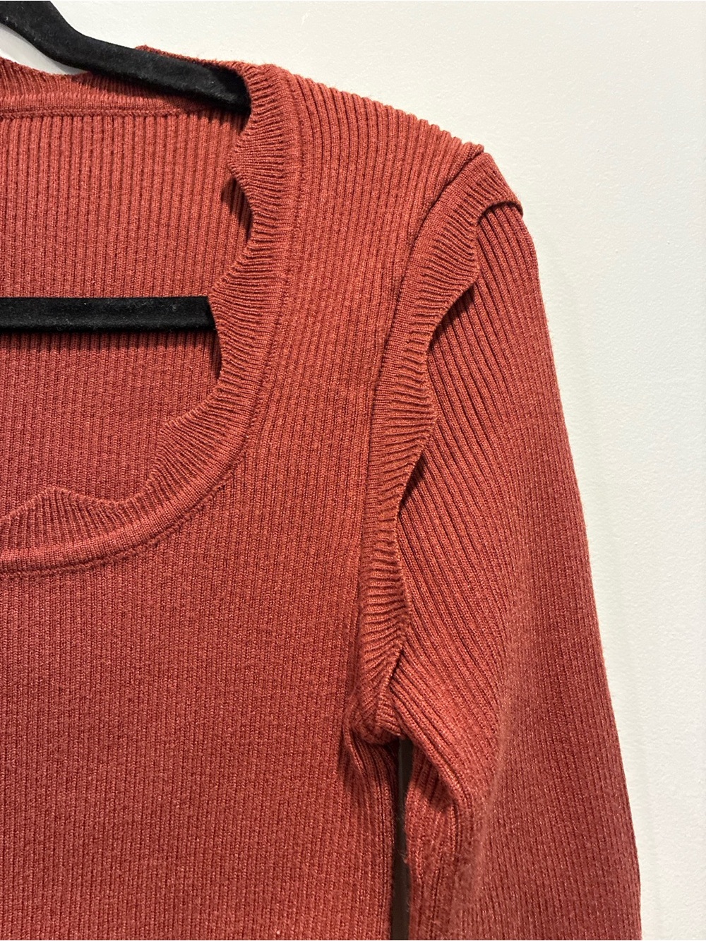 Rust Ribbed Square-Neck Long Sleeve Sweater - Picture 3 of 4